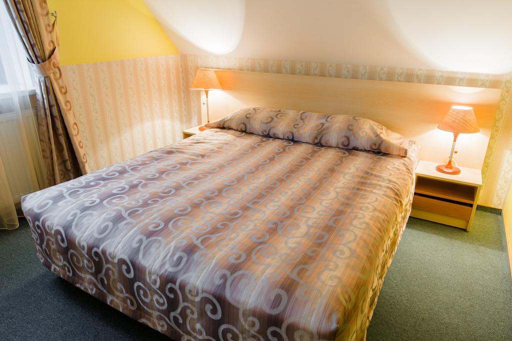 Hotel - Bar Grafaite Šiauliai Dış mekan fotoğraf