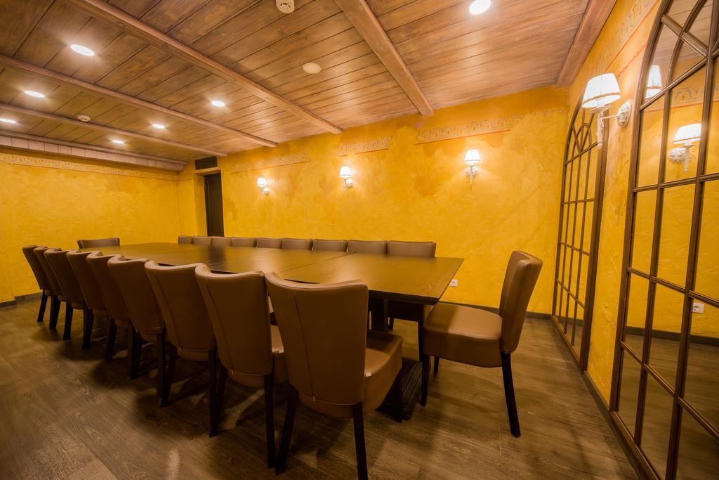 Hotel - Bar Grafaite Šiauliai Dış mekan fotoğraf